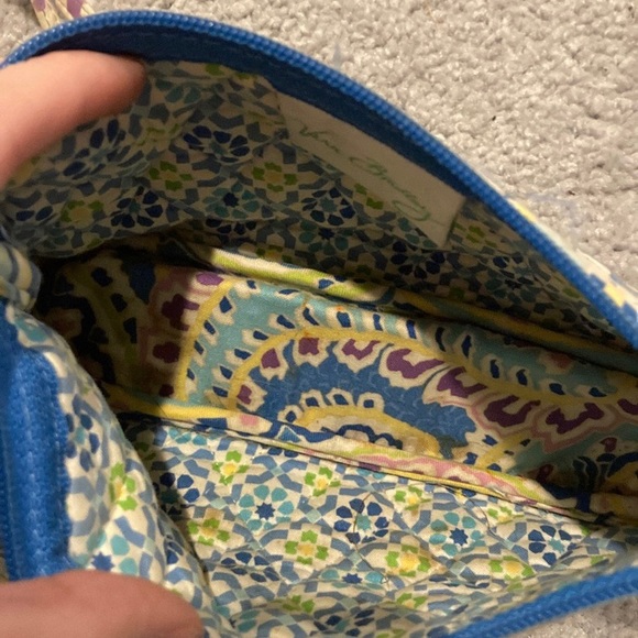 Vera Bradley Crossbody Purse - Picture 7 of 10